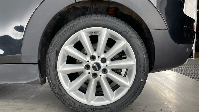 MINI Clubman 1.5 Cooper Classic 6dr Petrol Estate